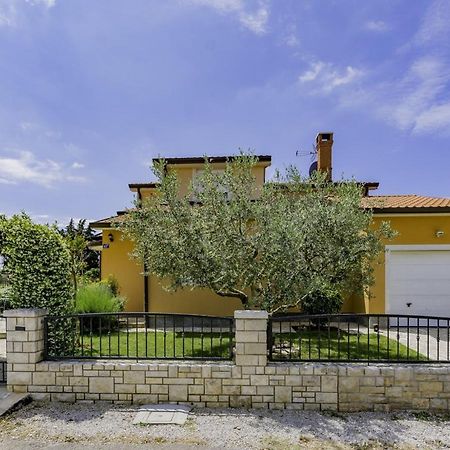 Bozica House With Apartment Ουμάγκ Εξωτερικό φωτογραφία