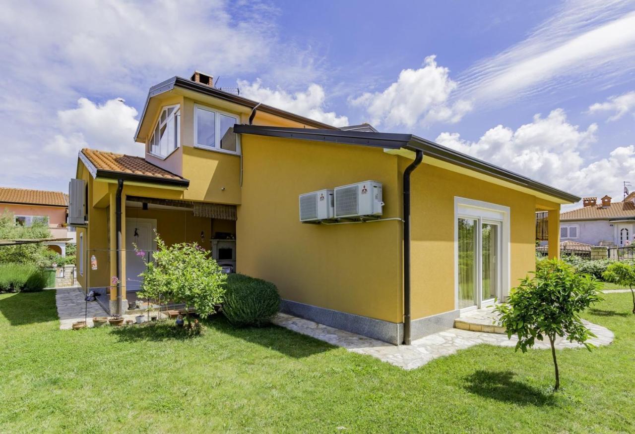 Bozica House With Apartment Ουμάγκ Εξωτερικό φωτογραφία